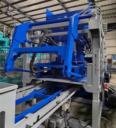 Cementový hydraulický stroj s dutým blokom