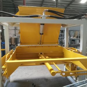 Predná podávacia zásuvka