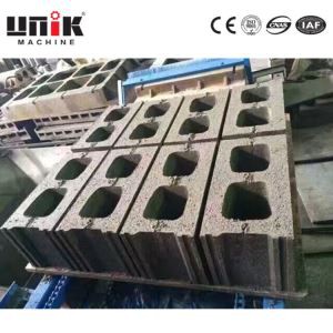 Stroje na výrobu dutých blokov